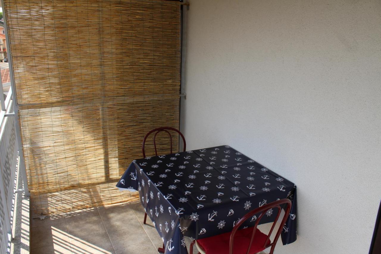 Apartments With A Parking Space Vodice - 7604 エクステリア 写真