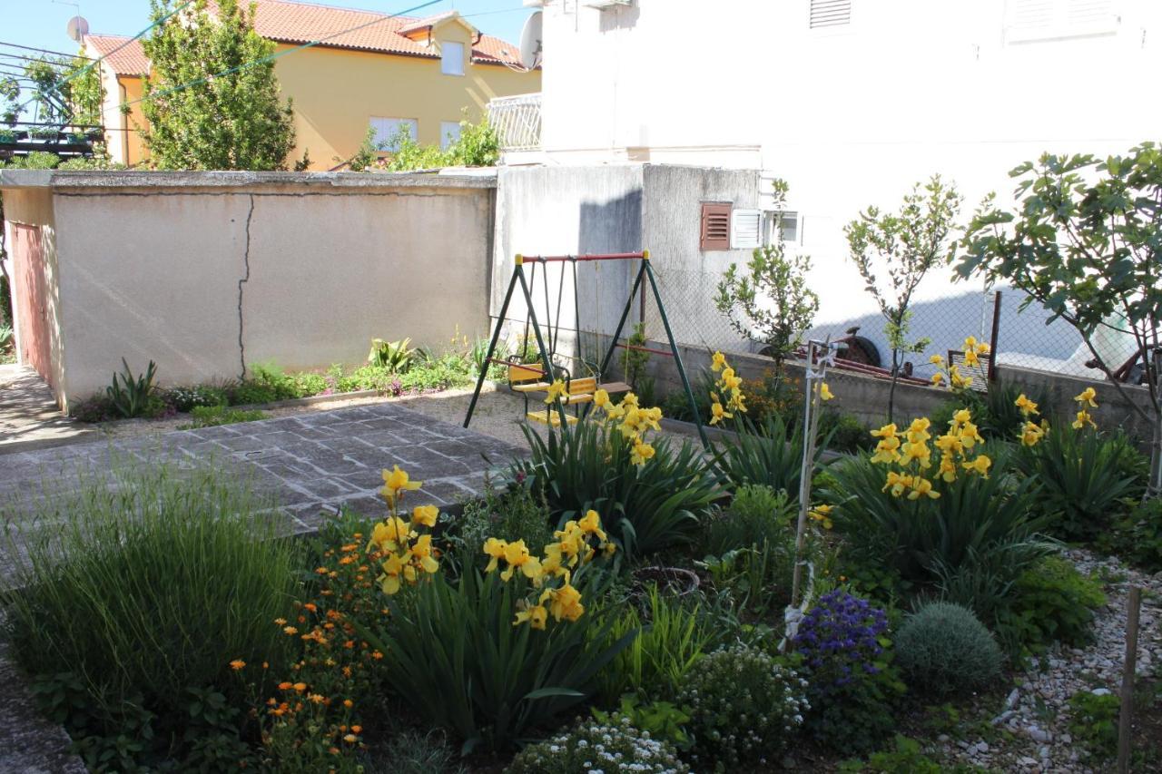 Apartments With A Parking Space Vodice - 7604 エクステリア 写真