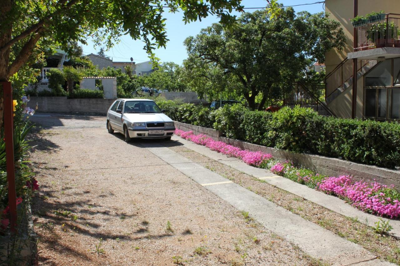 Apartments With A Parking Space Vodice - 7604 エクステリア 写真